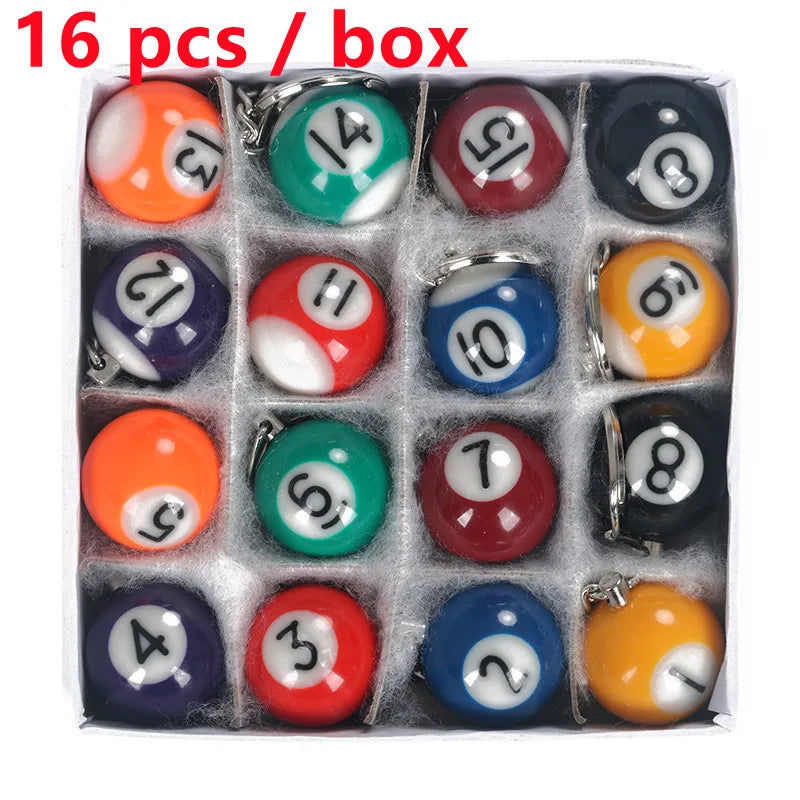 מחזיקי מפתחות כדורי ביליארד מיני - סט 16 יחידות בצבעים מעורבים